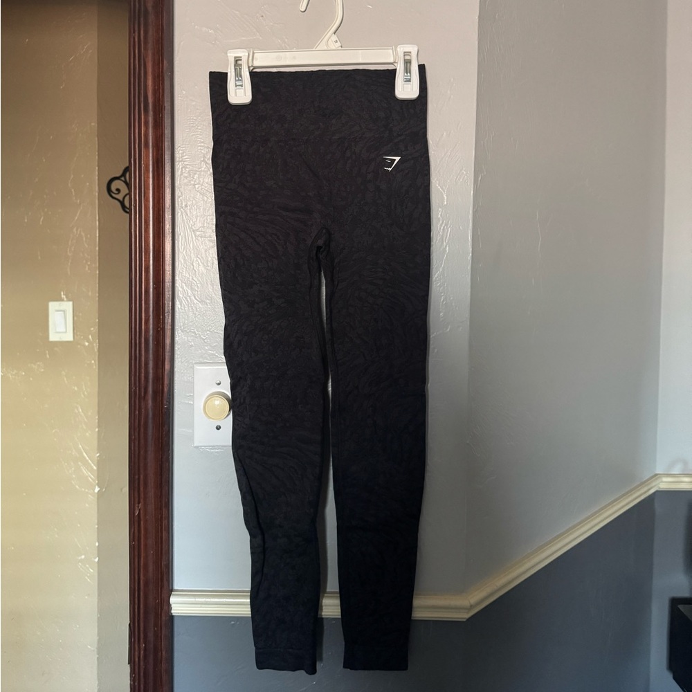 Black leopard Gymshark Leggings